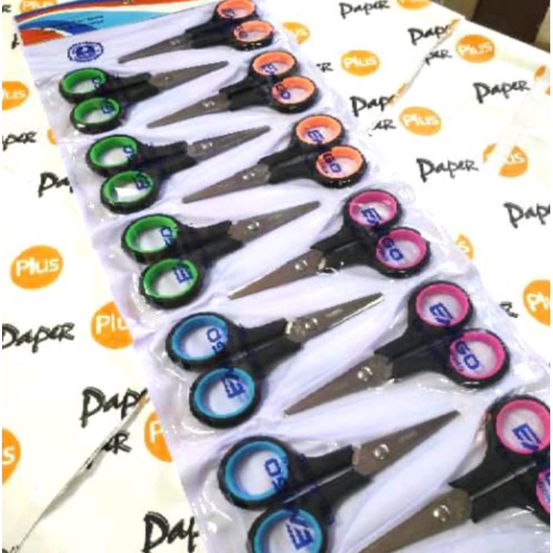 

1pc Gunting Gagang Karet Warna ukuran Kecil (4") dan SALE gunting gagang coklat berwarna