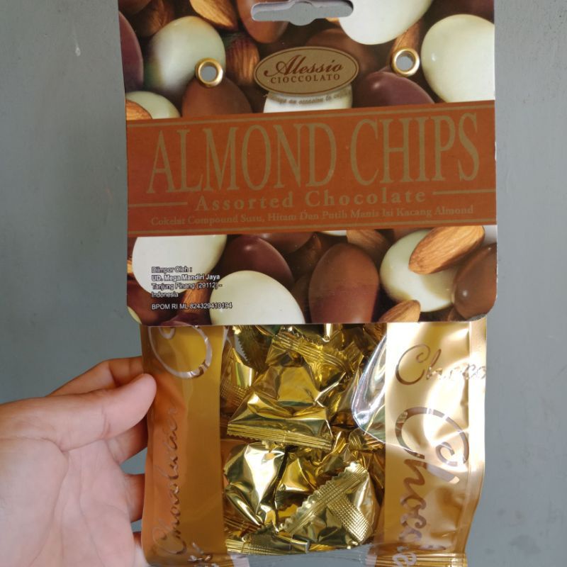 

ALESSIO ALMOND CHIP CHOCOLATE COKLAT IMPOR MALAYSIA Allesio dr tanjung pinang