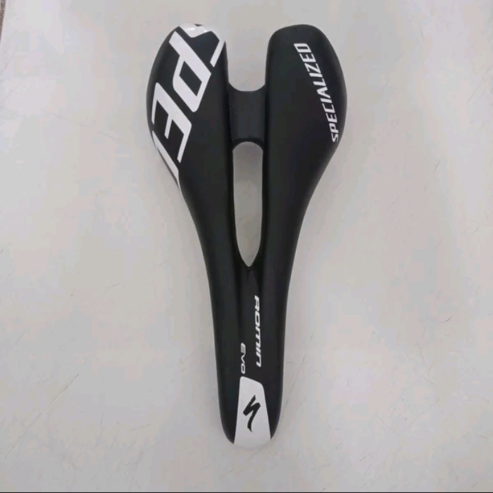 Sadel Saddle Specialized Romin Evo sepeda gunung mtb roadbike bmx