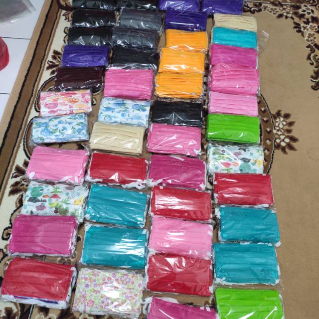 Pelindung mulut kain 2 ply isi 1 lusin 12 pcs