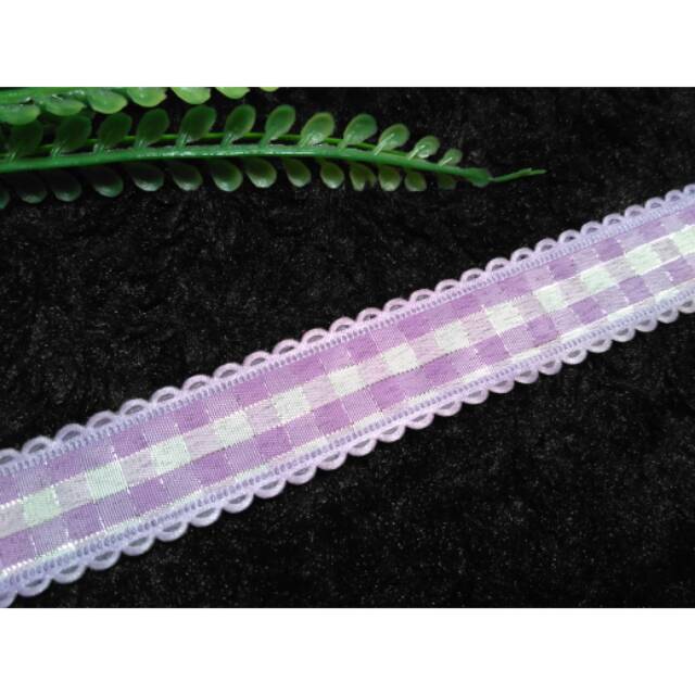 

pita kado variasi kotak (permeter)