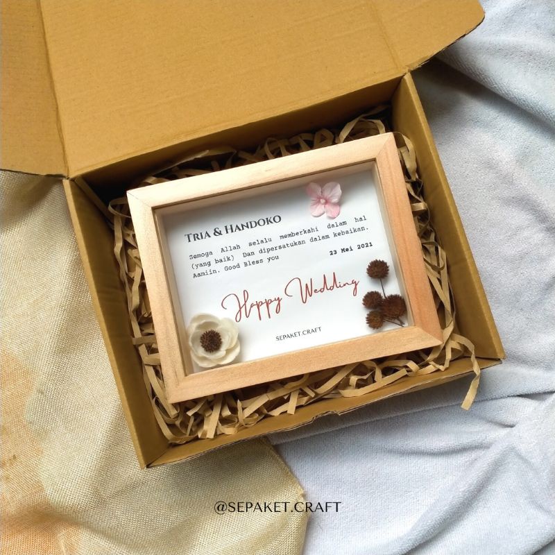 Dried Flower in Frame/Pressed Frame Flower/ Kado wedding