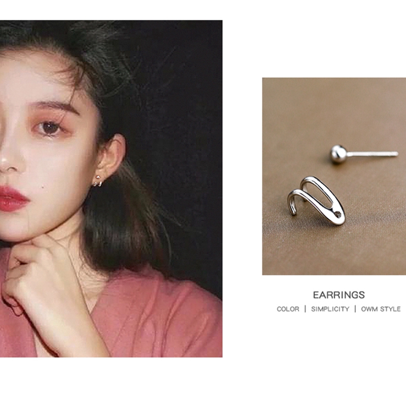 Anting Tusuk Bentuk Bulat Geometris Bahan Metal Warna Silver Untuk Wanita