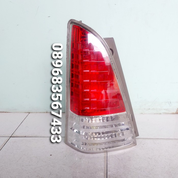 Bekas} Stoplamp Lampu Belakang Innova 2010 Murah