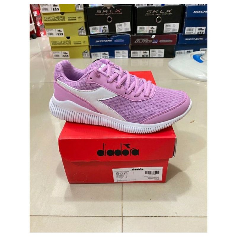 DIADORA EAGLE 3 W ORIGINAL BY SPORT STATION