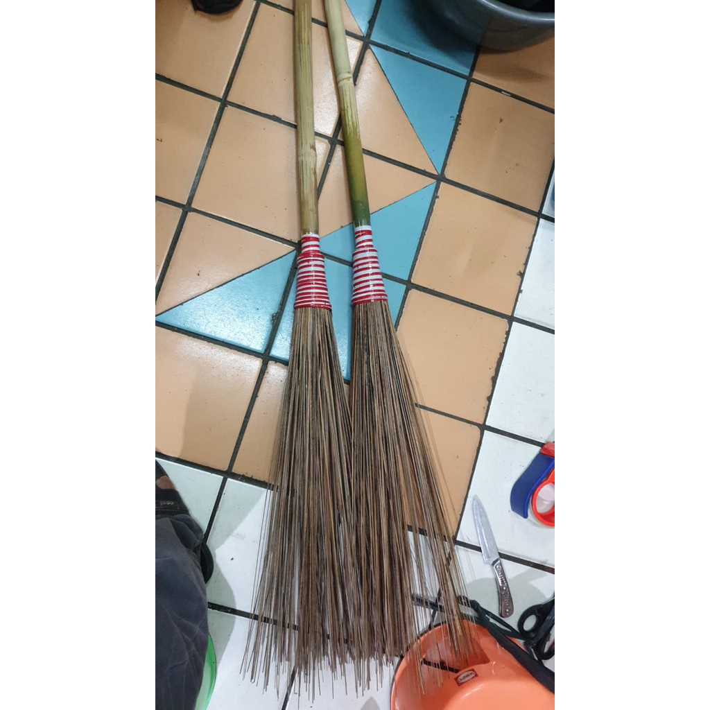 Sapu Lidi Taman Tangkai Gagang - DP