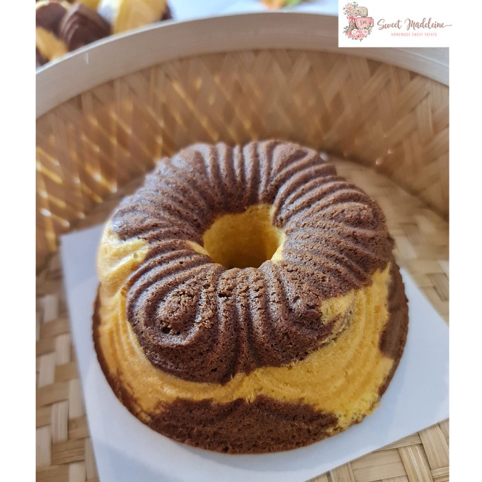 

T20R Kue Marmer Diameter 14 Cm - Premium Butter Marble Cake Nordic Style - Premium Butter Ht501
