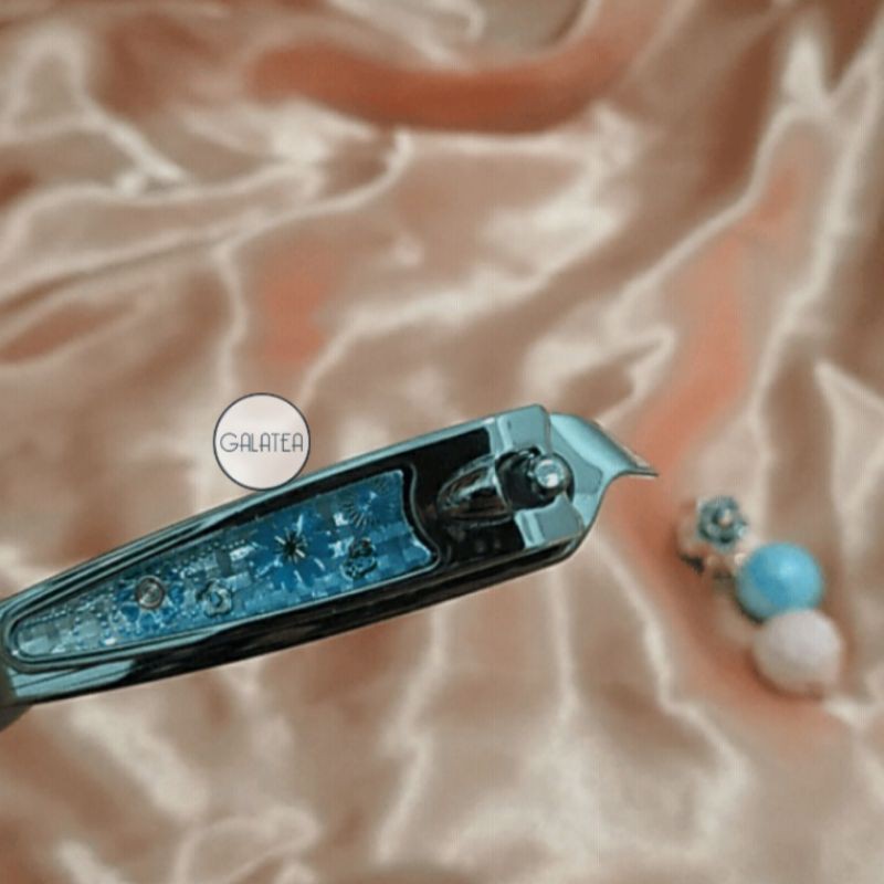 

gunting miring kutikula/gunting bengkok