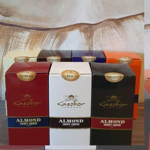 

Paling Dicari.. PROMO!! 40RB! ALMOND CRISPY CHEESE BESAR KASOHOR