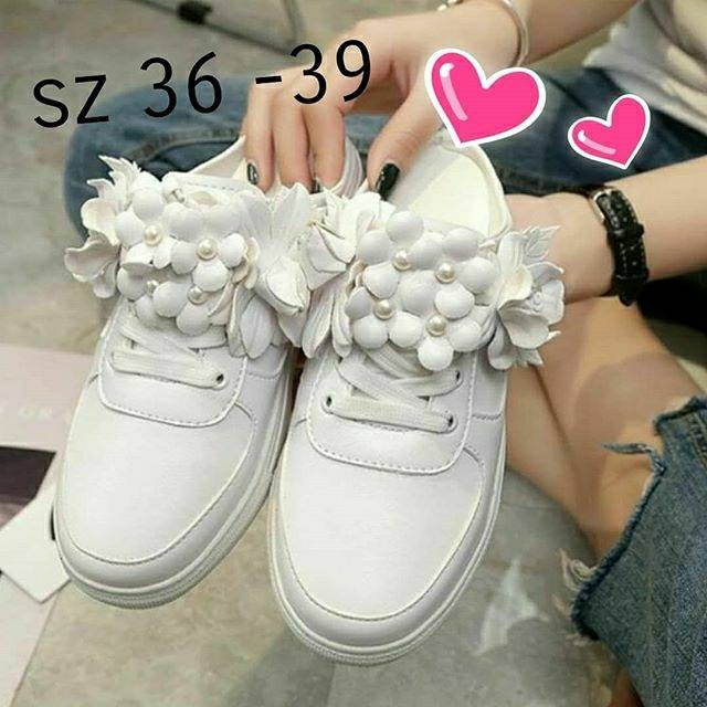 Sepatu/sendal import tipe 1007