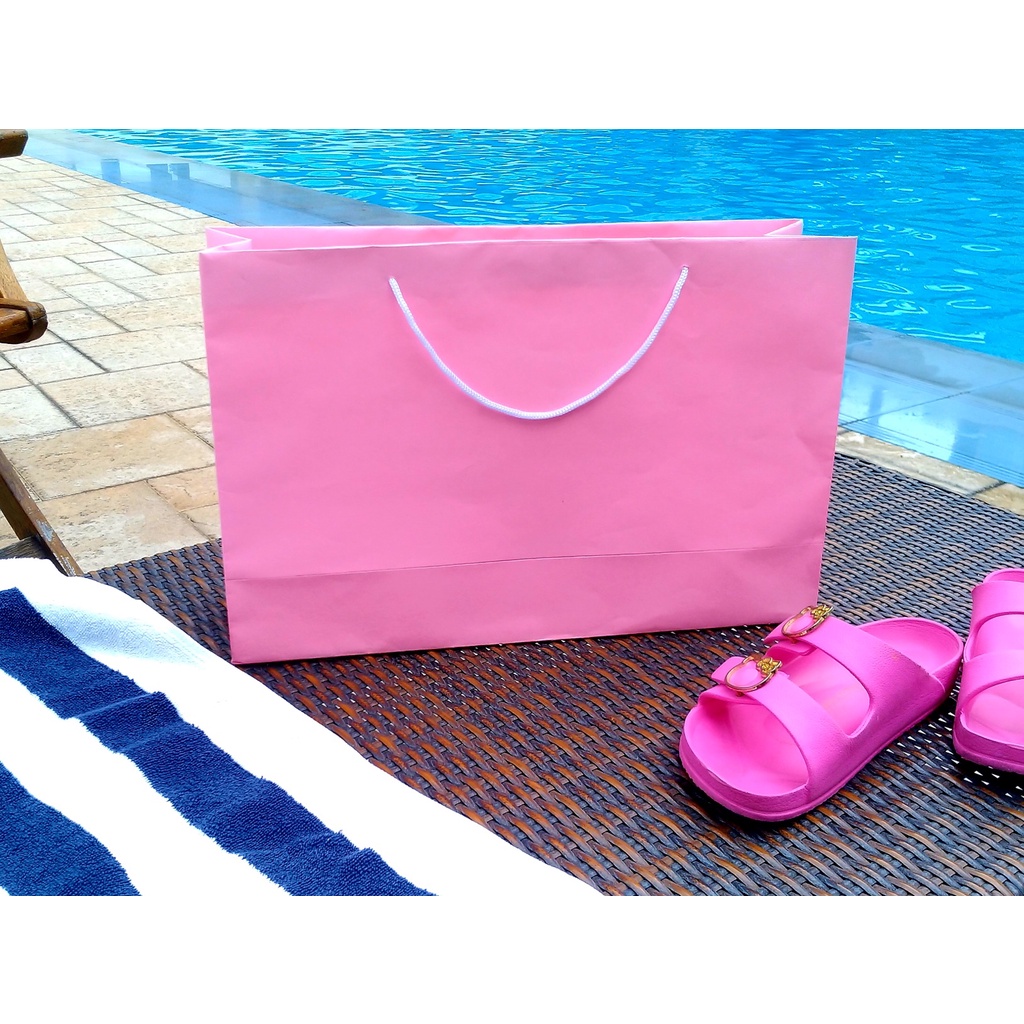 

Paper Bag Tas Kertas Jumbo Pink Uk. 45 x 29 x 13 cm per pack isi 10 pcs