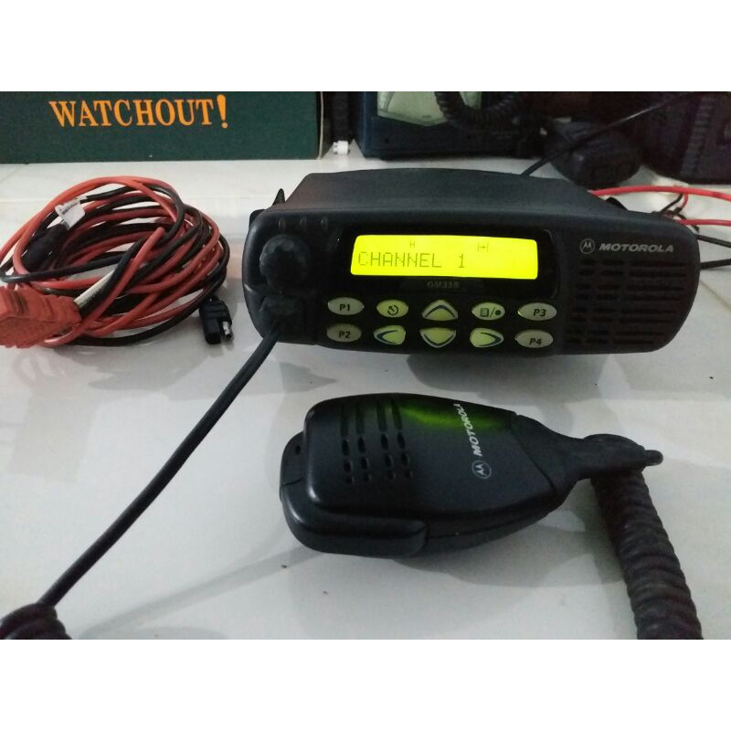 RADIO RIG MOTOROLA  GM338 VHF NORMAL