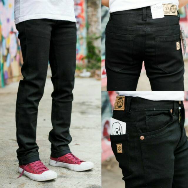  Celana  jeans  panjang slimfit pensil pria merek  cheapmonday 