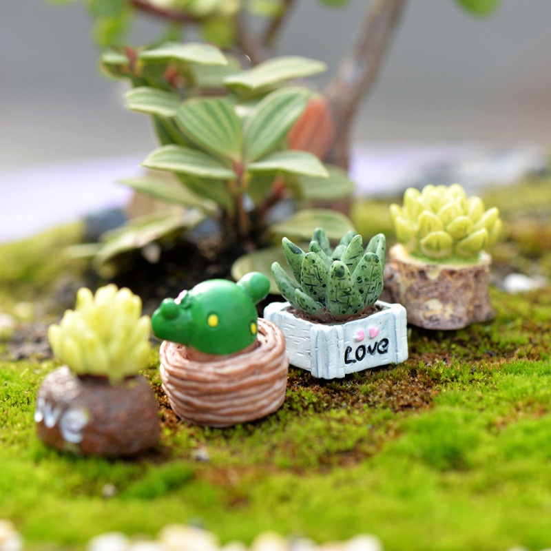 4pcs Miniatur Tanaman Terrarium Bahan Resin