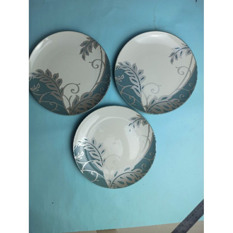 Piring Hias set untuk didinding