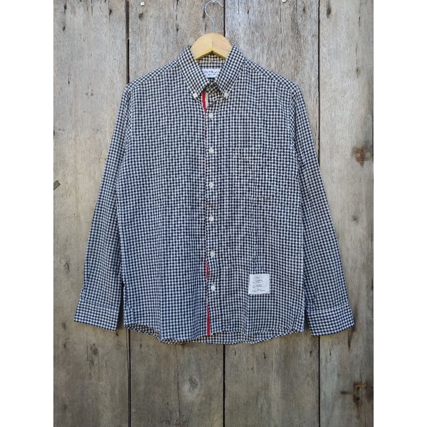 kemeja thom browne motif kotak kotak size M second original