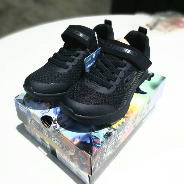 Sepatu Anak Skechers Hitam