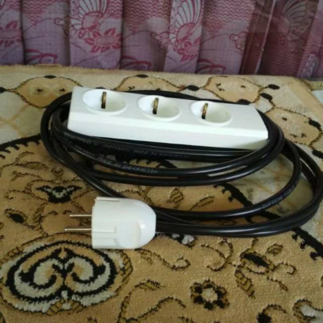 BROCO 3 LOBANG + KABEL 10 METER STOPKONTAK BROCO RAKITAN STOP KONTAK BROCO RAKITAN TERMURAH