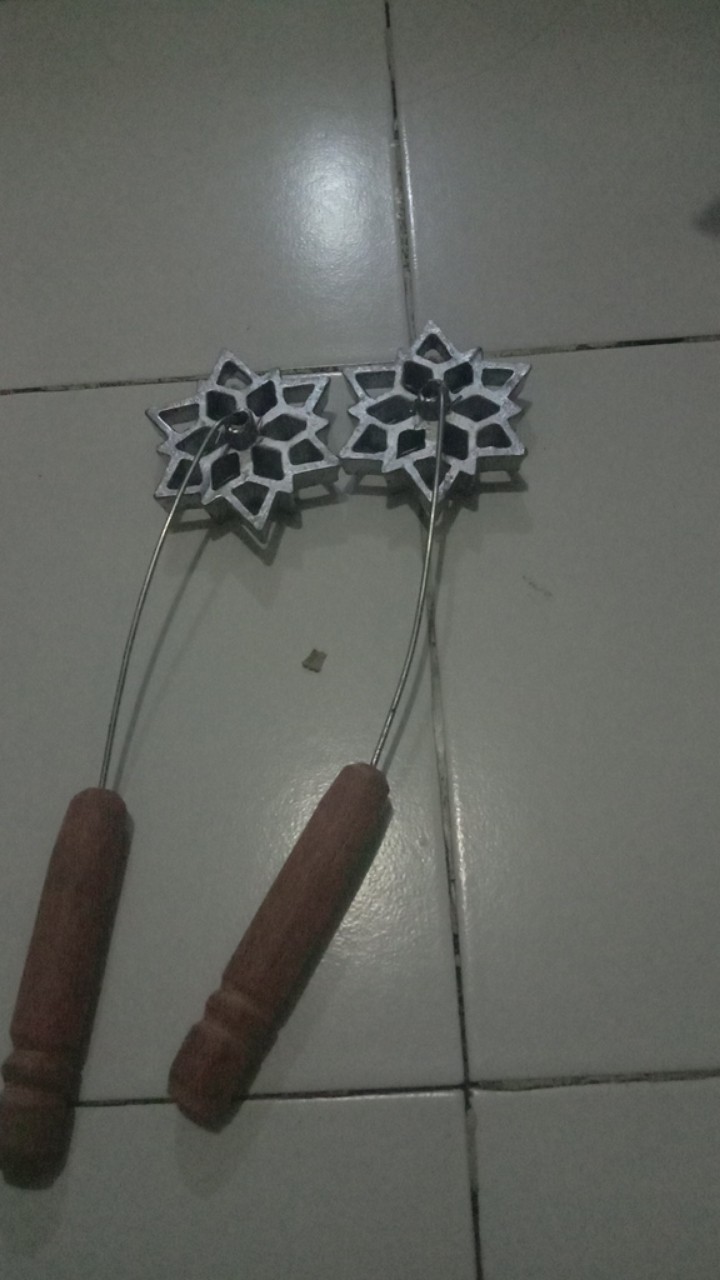 Cetakan Kembang Goyang Bintang Susun 8cm