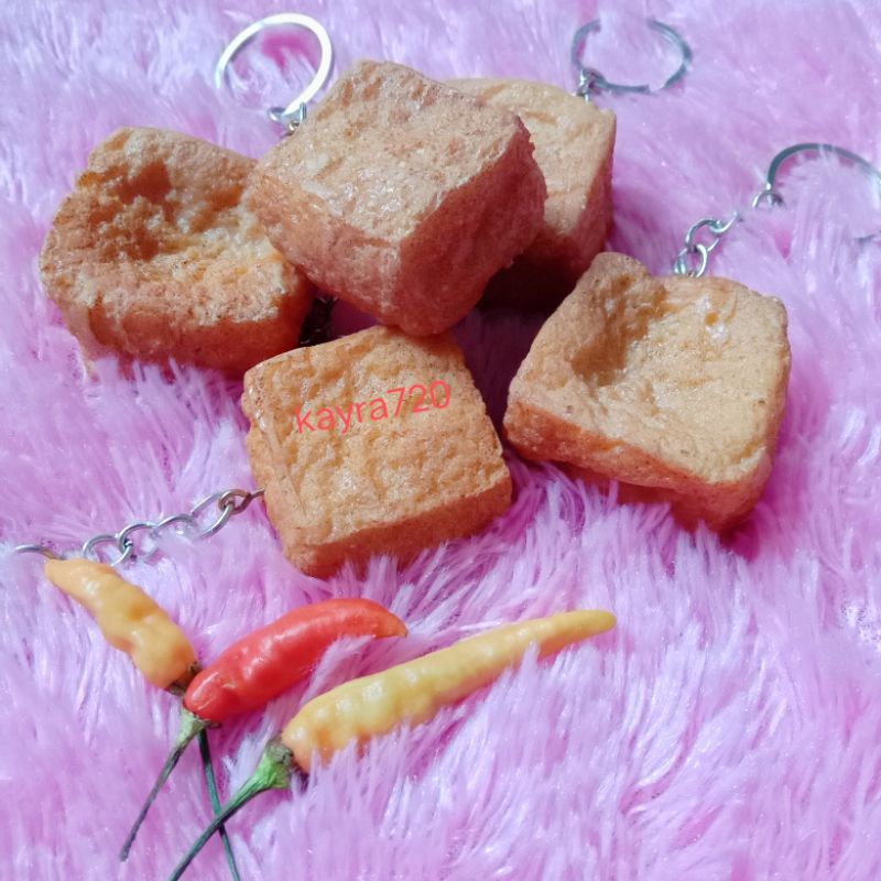 kay20 - Gantungan kunci unik tahu lucu murah COD souvenir viral-1
