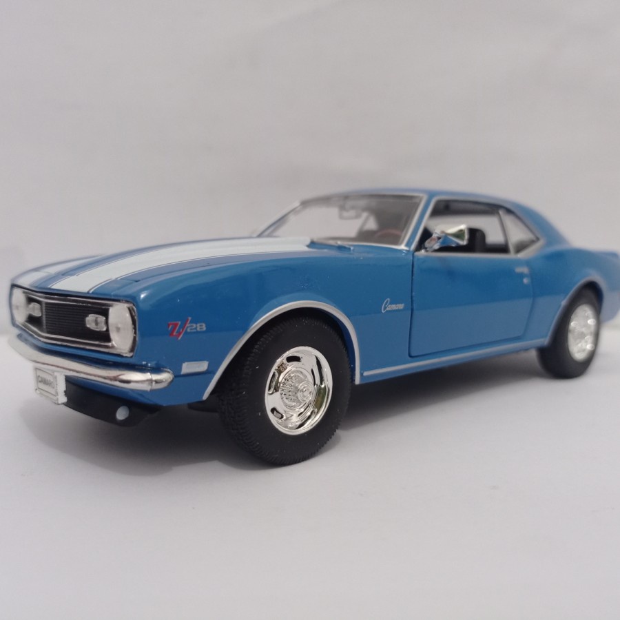 Diecast Chevrolet Camaro Z28 1968 Welly 1:24 miniatur mobil klasik harga murah