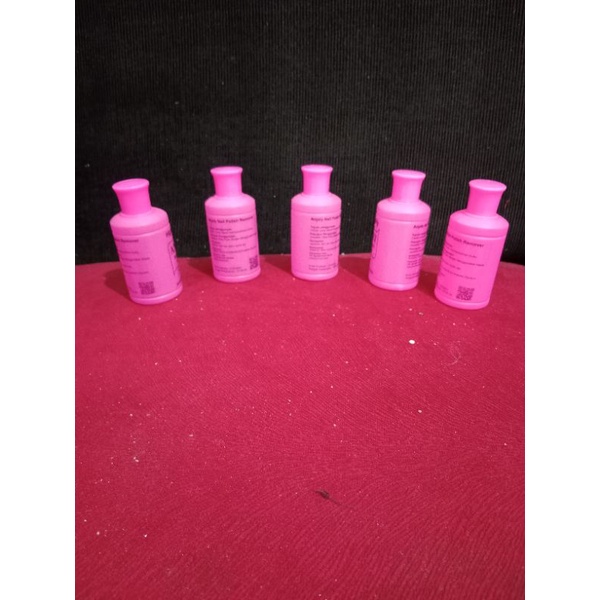 Pembersih kutek / nail polish remover