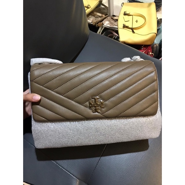 SOLD by wa Preloved tas Tory Burch kira chevron taupe ori