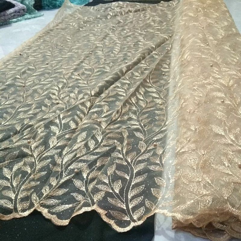 Tile Akar Mutiara Daun