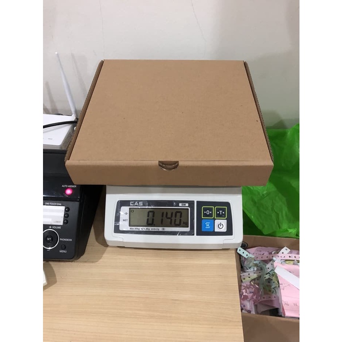 

File-Box- Kardus / Box / Karton Packing Pizza, Baju, Kemeja 30X30X5Cm -Box-File.