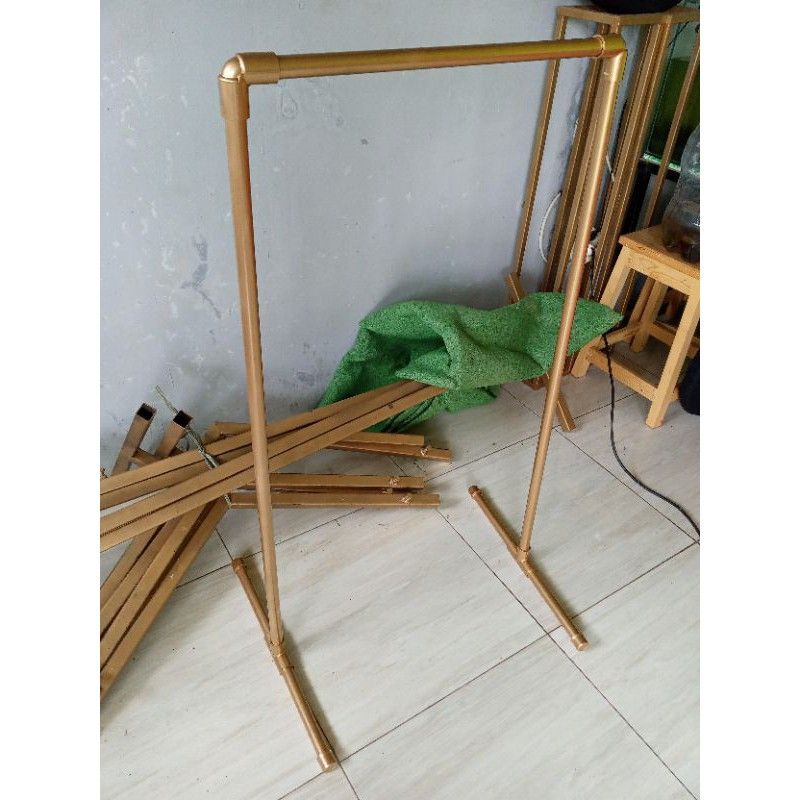 standing papan akrilik/standing pipa/papantulisan akrilik