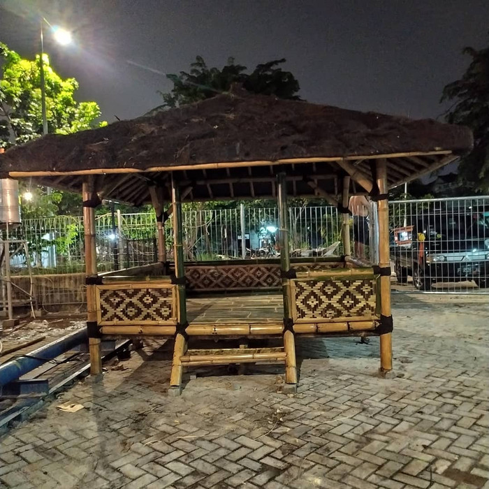 terlaris gazebo bambu/rumah bambu ukuran 3x3