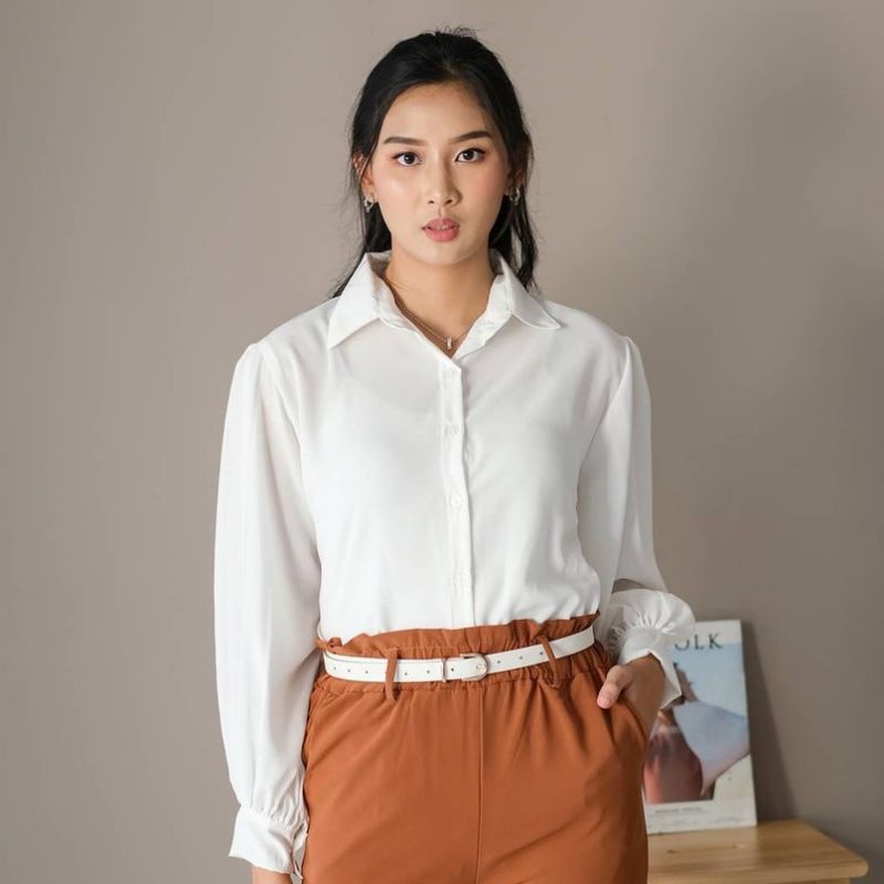 AUDRY RUFI BASIC SHIRT RUFFLE / KEMEJA BASIC TOP / KEMEJA BALON PUTIH / KEMEJA AUDRY | ALDA PUFFY