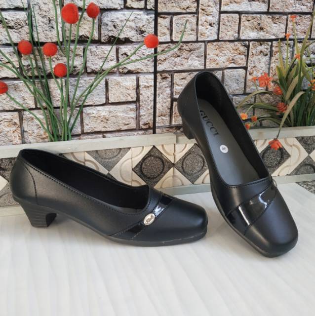 SEPATU PANTOFEL WANITA PL 4