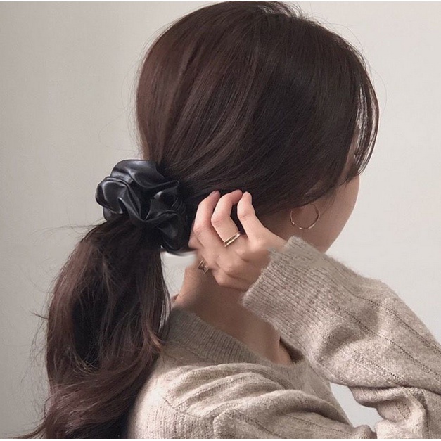 Ikat Rambut Scrunchie Korea Perempuan Dewasa Polos Bahan Kulit Sintetis Aksesoris Rambut AK200