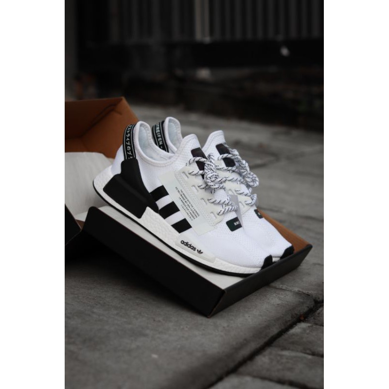 adidas nmd hu inspiration pack white