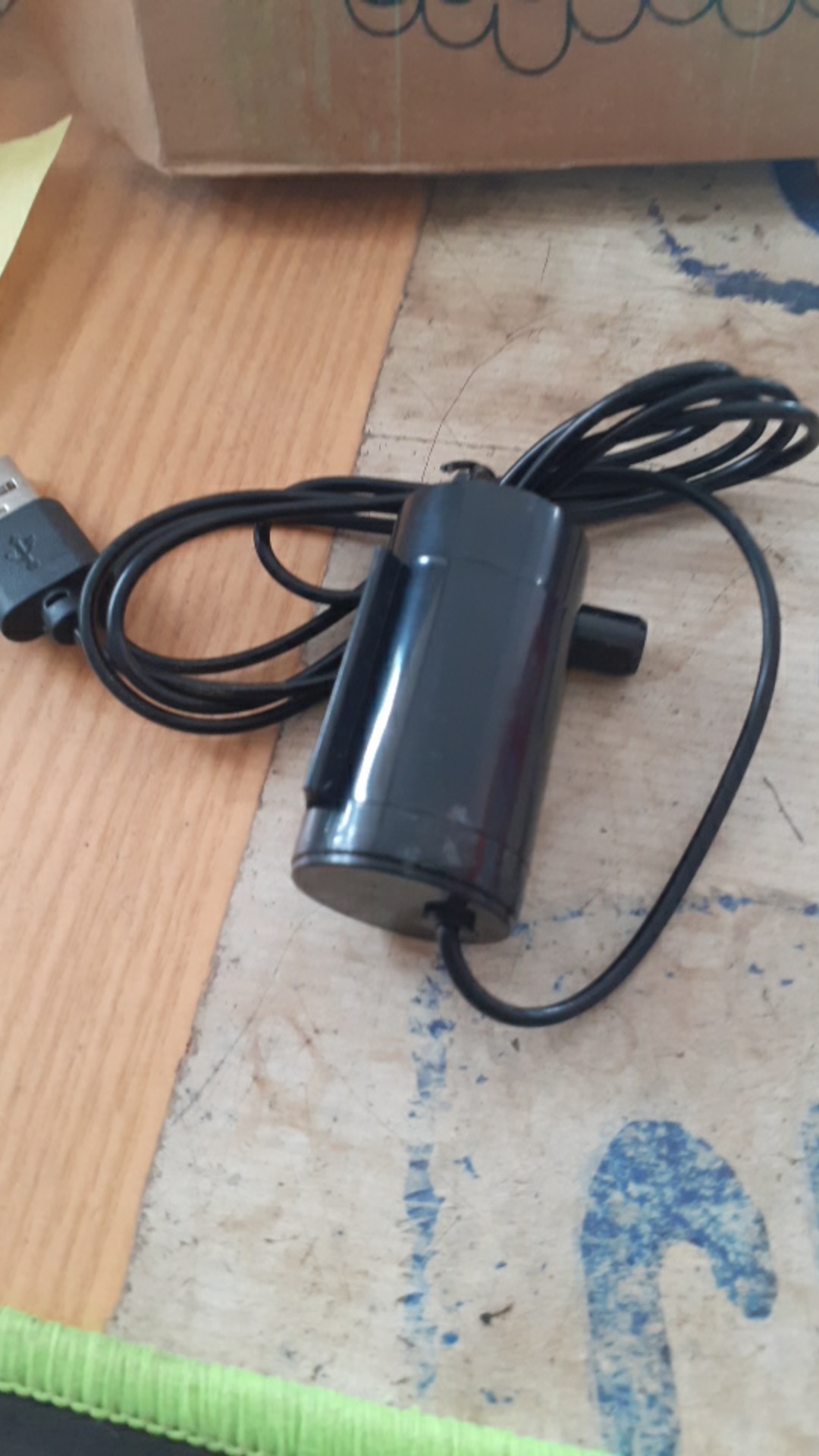 Pompa Air Mini Submersible Dengan Daya Dc 5v 2-3l/menit Dan Daya Tenaga Usb Untuk Tanki Akuarium