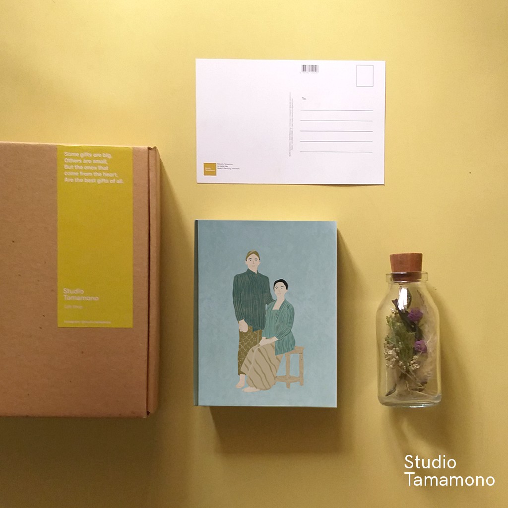 

PAKET D - CUSTOM HAMPERS ILUSTRASI GIFT SET
