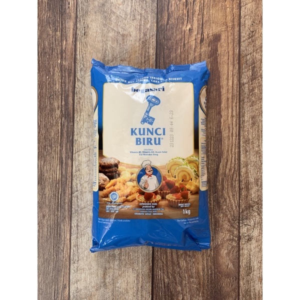

Tepung Kunci Biru Premium 1Kg