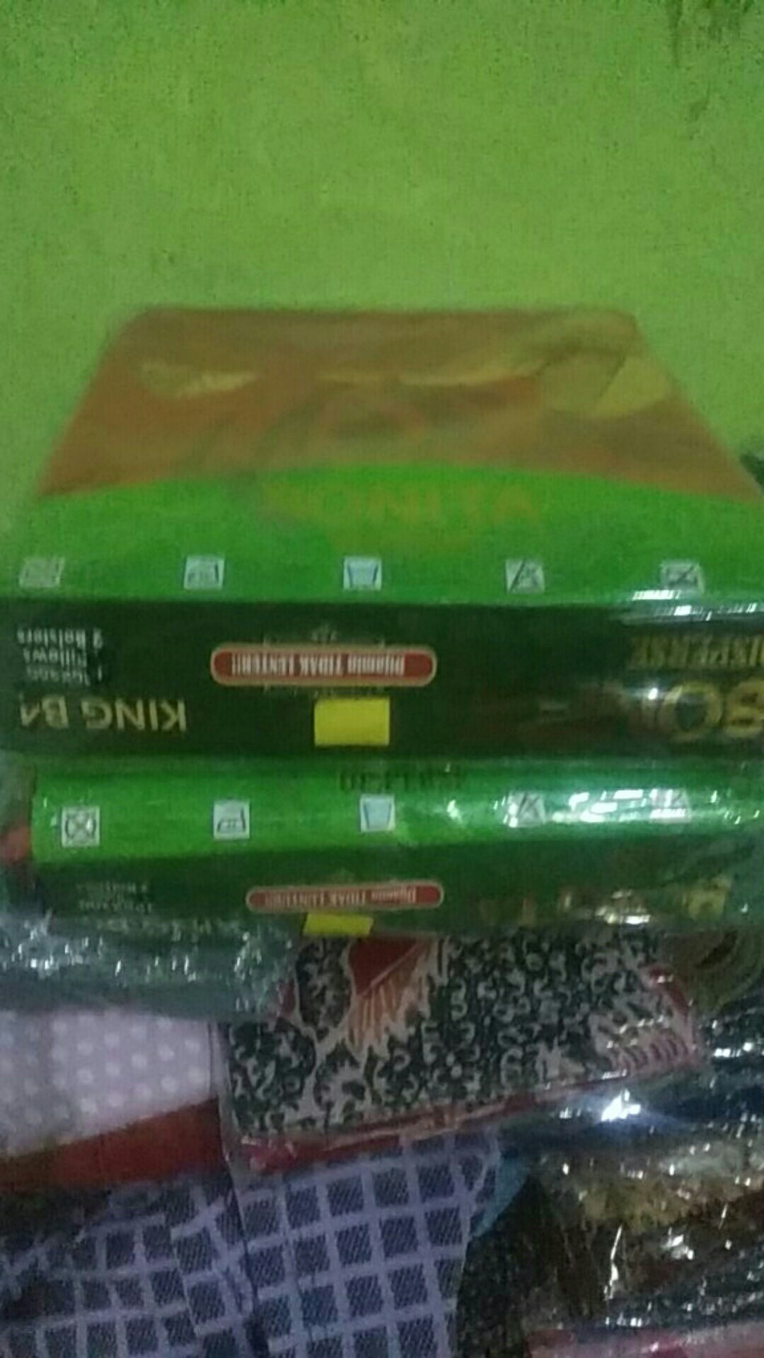 Sprei Bonita Ukuran 180x200 Bantal 2 Part 2