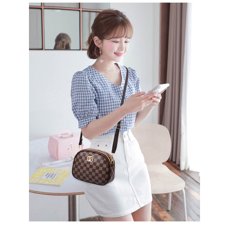 Tas Selempang Wanita Fashion Korea Style Kasual Motif Tas Bahu Cewek Sling Bag Women Kulit PU Import Original High Quality Azgalery T241