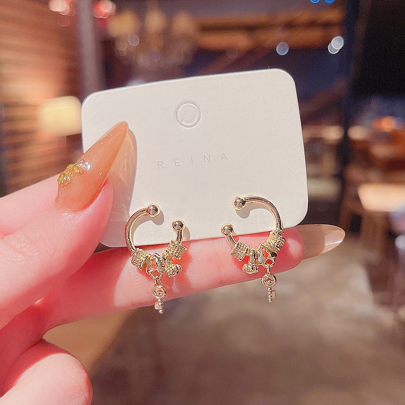 Shuling New Design Geometric Earrings Female S925 silver needle Delicate Stud Earrings Diamond Key Earrings