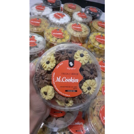 

kue semprit/kue jadul