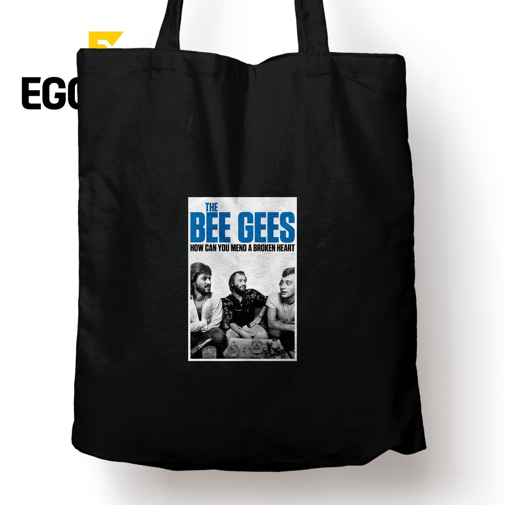 BEE GEES Totebag Band Musik Tas Jinjing Pria Wanita Kekinian Desain Vintage