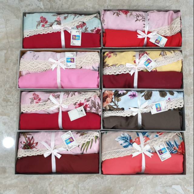 Grosir Mukena Poeti Silky Maxmara Motif