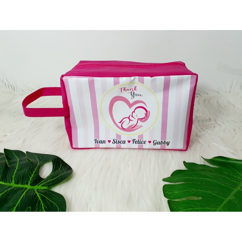 

Pouch Custom Tas Souvenir Acara Tasyakuran Kelahiran Anak