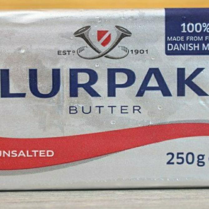 

BISA BAYAR DITEMPAT Unsalted Butter Lurpak 1kg Repack