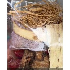 

Chinese Herbal soup/bak kut teh