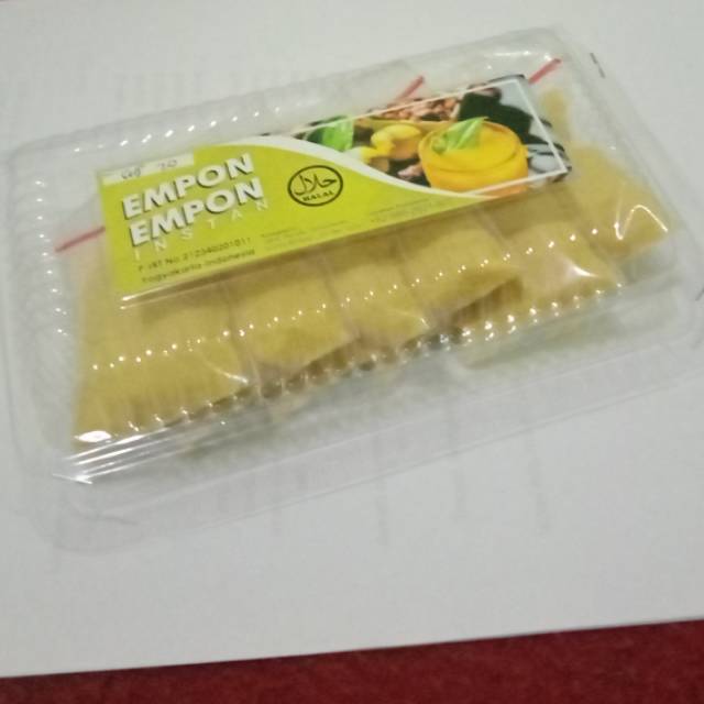 

MIINUMAN JAHE KUNYIT TEMULAWAK INSTAN (2 Mika/pack)