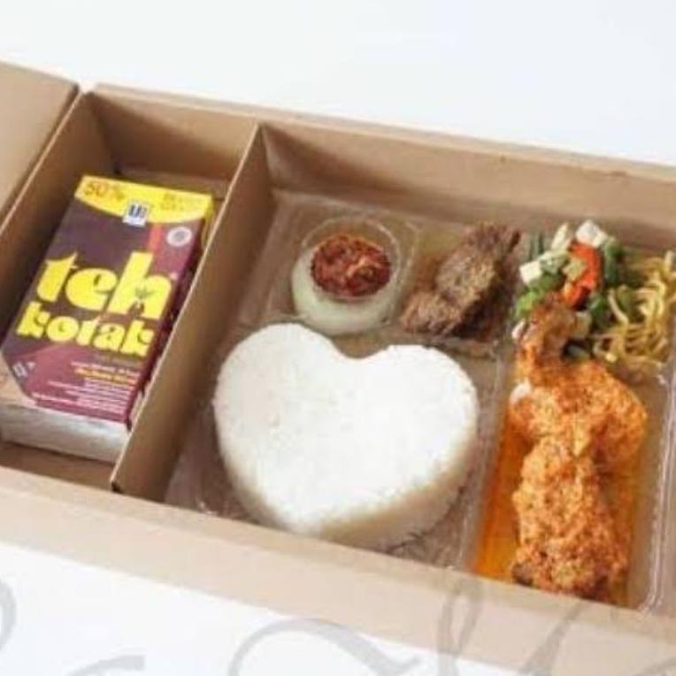 

௹ DUS NASI & KUE KEKINIAN ELEGAN MEWAH ゕ