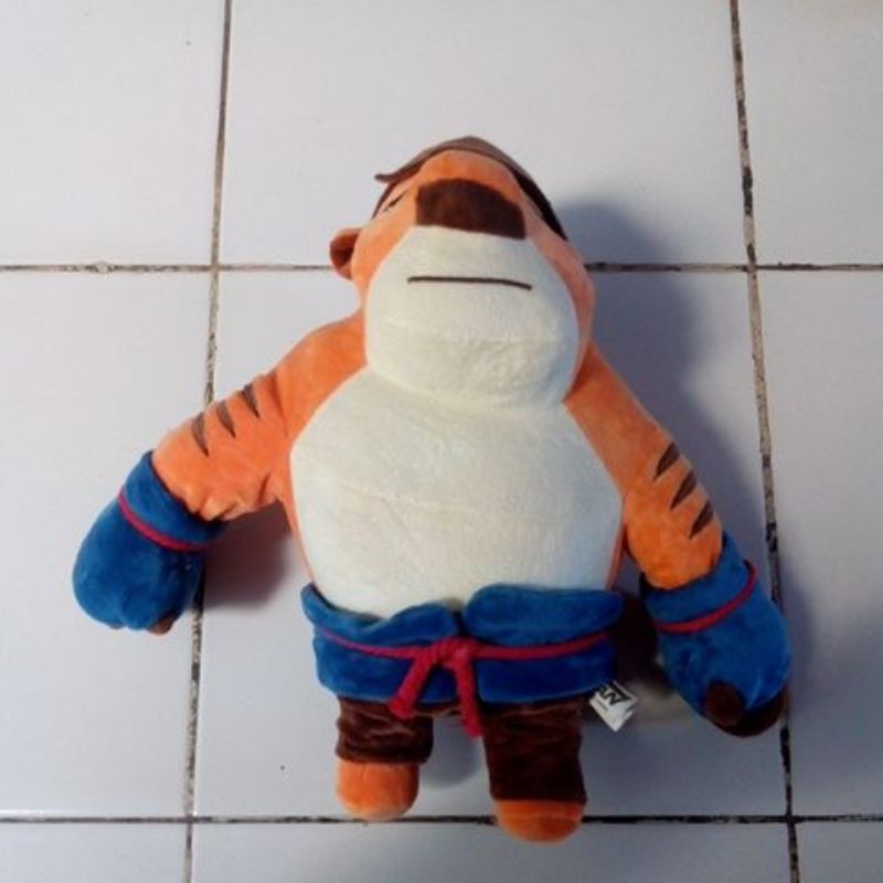 boneka running man
